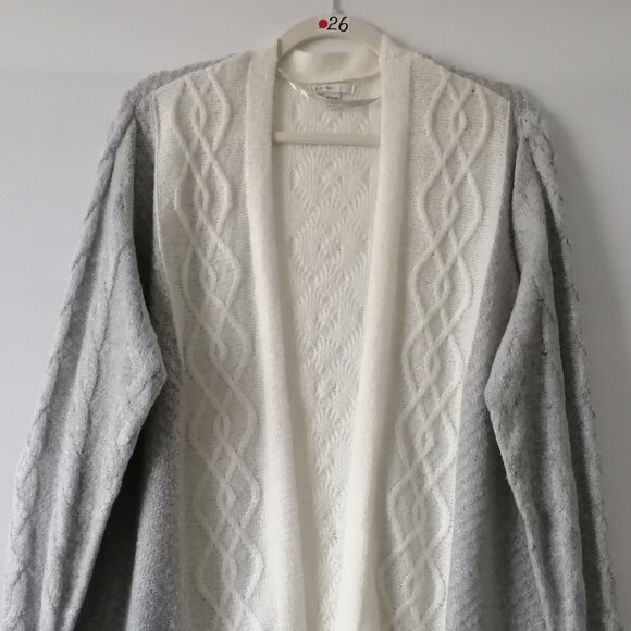 Cato Est. 1946 Gray White Cable Knit Open Duster Cardigan Sweater Size 14/16 - Picture 2 of 7